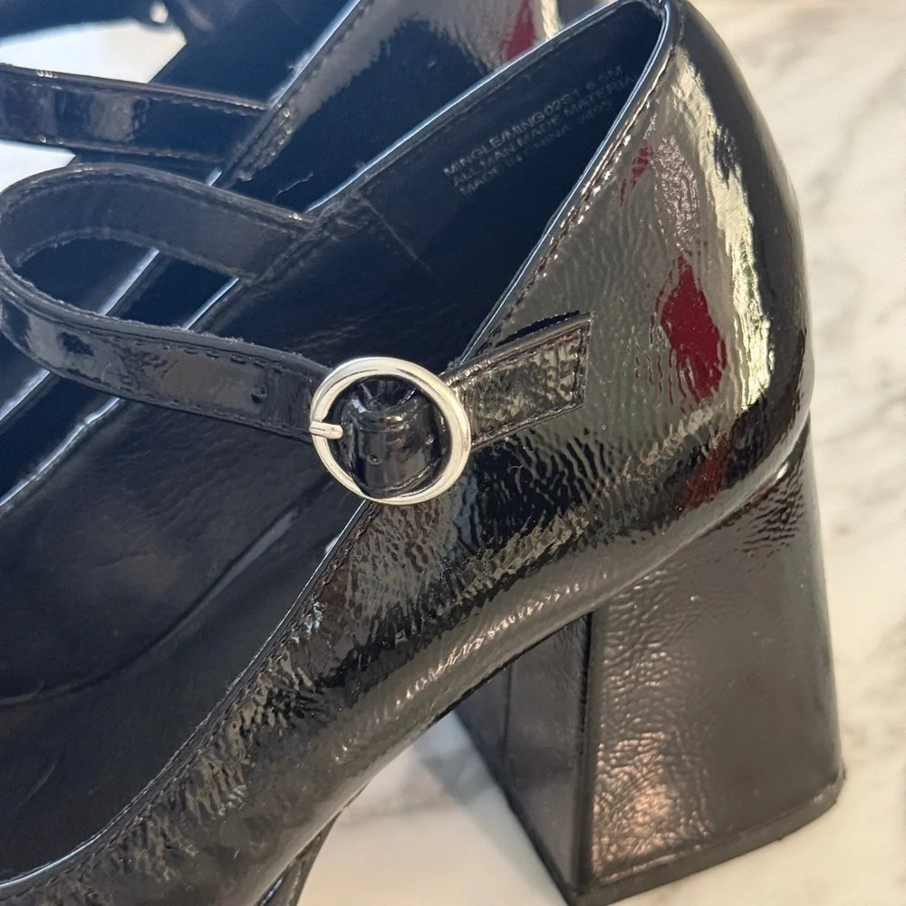 Steve Madden Black Mary Jane Heels - Picture 4 of 6